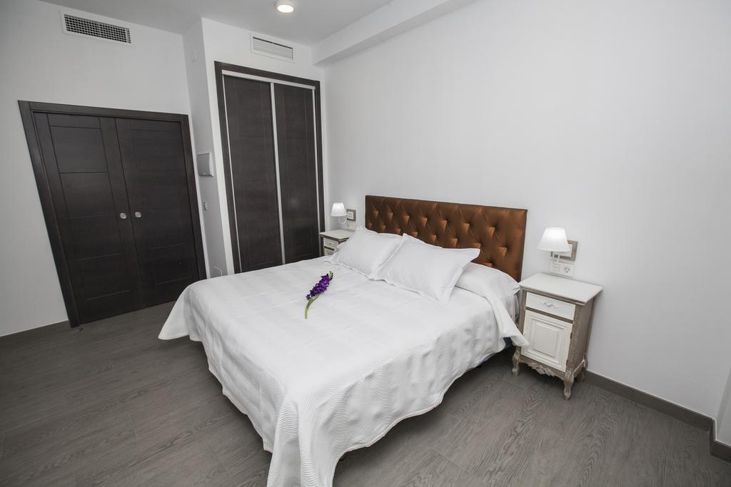 Hostal Boutique Bajamar Nerja Bagian luar foto